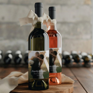 Rótulo De Garrafa De Cerveja Felizmente Depois Da Fotografia Foto: Favor De Cas