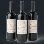 Rótulo De Garrafa De Cerveja Fim de Semana de Despedida Tropical Engraçado<br><div class="desc">Esta Engraçada Bachelorette Tropical Weekend Wine Label é um excelente adicional para uma viagem de meninas,  em homenagem à noiva. Você tem certeza de que vai dar algumas risadas e eles fazem um favor a um excelente.</div>