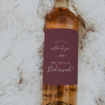Rótulo De Garrafa De Cerveja Folha mínima | Proposta de Bridesmaid da Borgonha<br><div class="desc">Esta mínima marca de vinho de proposta de donzela de folha,  é perfeita para um casamento de boho. A design boêmica apresenta uma simples silhueta verde em uma cor de vinho tinto escuro com estilo clássico de boho minimalista.</div>