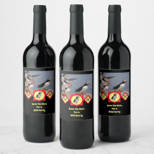 Rótulo De Garrafa De Cerveja Foto de Monograma de Cartoon Puffin Adorável no A