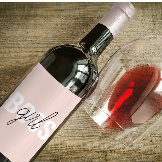 Rótulo De Garrafa De Cerveja Frase do Chefe de Garota Rosa do Pastel Moderno (Criador carregado)