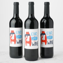 Gato Engraçado Termina Seu Dia Com Vinho