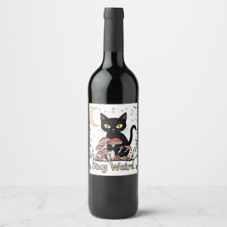 Rótulo De Garrafa De Cerveja Gato noir caprichoso enquadrado por cogumelos verm