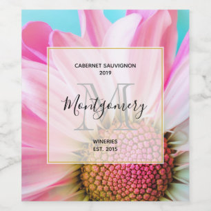 Rótulo De Garrafa De Cerveja Linda Flor Rosa Fecha o Fazer do Vinho Fotográfico