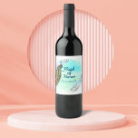 Rótulo De Garrafa De Cerveja Madrinha de casamento Vintage Peacock Favor<br><div class="desc">Dê sua Madrinha de casamento com vinho decorado com um pavão vintage,  pena ikat e seu nome.</div>