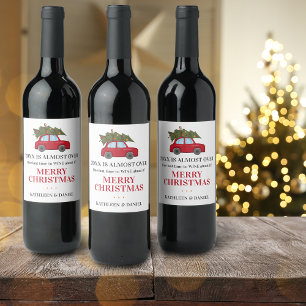 Rótulo De Garrafa De Cerveja O Engraçado 2022 Está Quase No Feriado Do Nome Ver