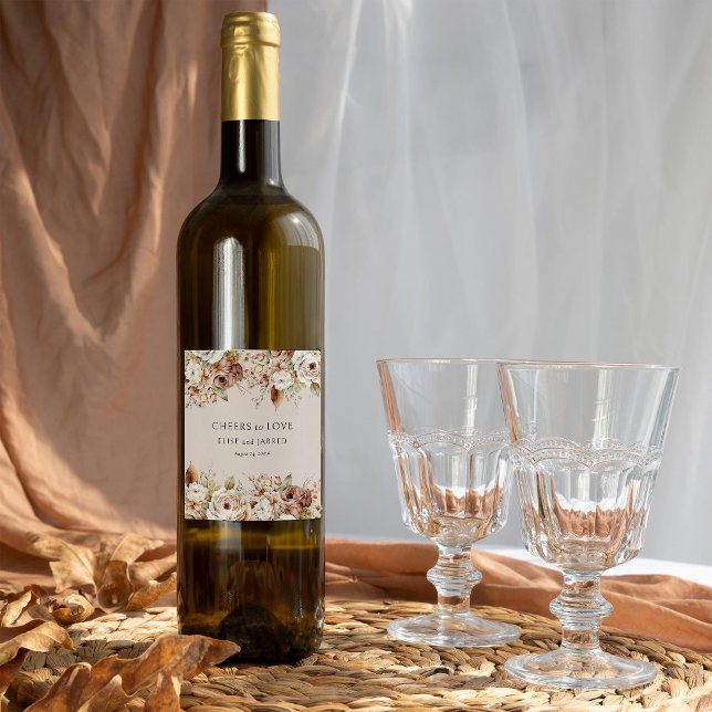Rótulo De Garrafa De Cerveja Saúde para Amar Casamento Floral Russo (Cheers to love wine bottle labels - Rustic Floral Brown Neutral Wedding Collection by Darling & May)