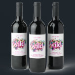 Rótulo De Garrafa De Cerveja Vamos Obter Festa de solteira Chita Selvagem<br><div class="desc">Aumente as vibrações da festa com as nossas etiquetas de vinho de impressão da Chita Selvagem—a maneira perfeita de vestir as suas garrafas para a grande celebração da noiva. Apresentando um design ousado e colorido e personalizado com seu nome e local da festa,  essas etiquetas são feitas para impressionar.</div>