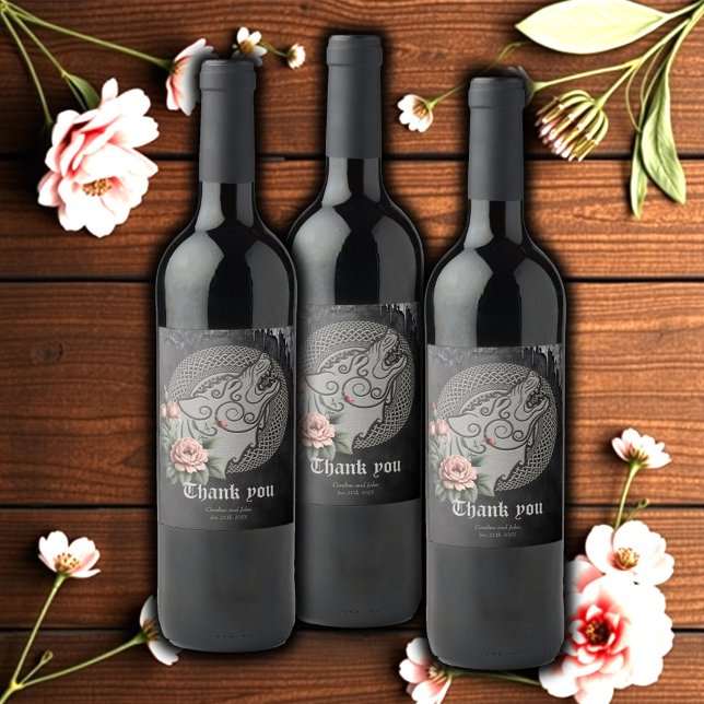 Rótulo De Garrafa De Cerveja Viking Wolf & Rosas. Cabeça de lobo estilizada (Criador carregado)