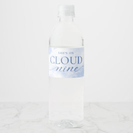 Rótulo De Garrafa De Vinho Ela está no Chá de panela Azul Cloud Nine