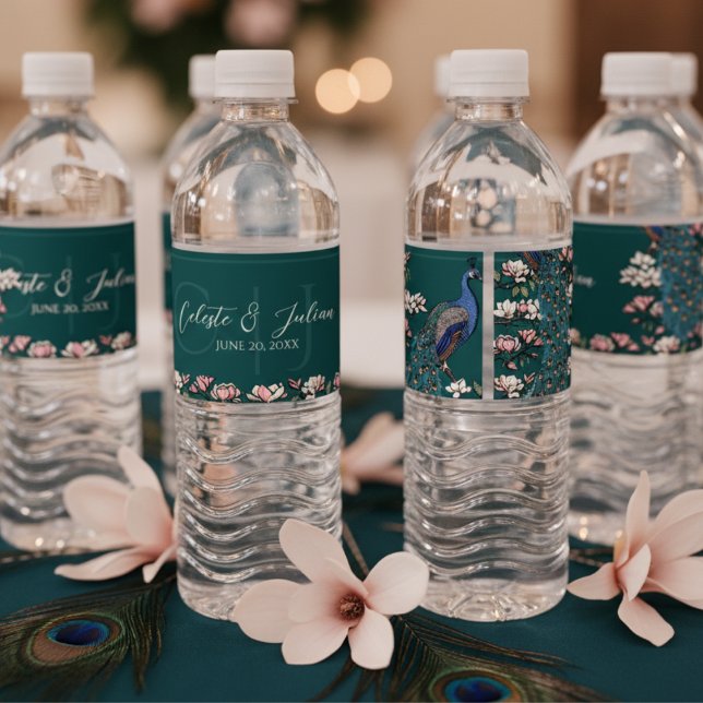 Rótulo De Garrafa De Vinho Elegante Teal Floral Peacock Wedding (Elegant Floral Peacock Water Bottle Label. Modern Chinoiserie Peacock, Flowers Teal Food Drink Label)