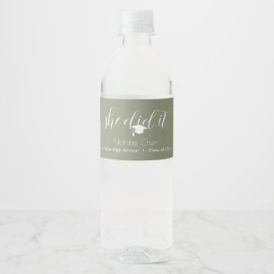 Rótulo De Garrafa De Vinho Graduação de Fontes Elegantes Verdes Modernos Sage