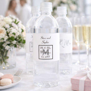 Rótulo De Garrafa De Vinho Nomes de casamento preto e branco Monograma