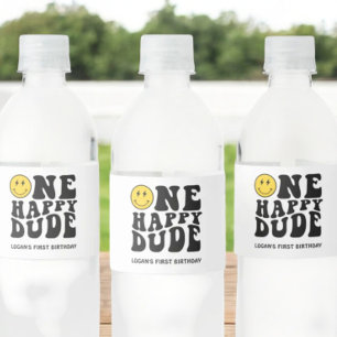 Rótulo De Garrafa De Vinho Um Cara Feliz Sorria Cara Rapaz Primeiro Aniversár