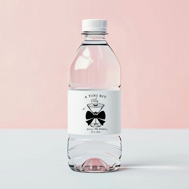 Rótulo De Garrafa De Vinho Uma Festa de aniversário Martini Mais Velha (Criador carregado)