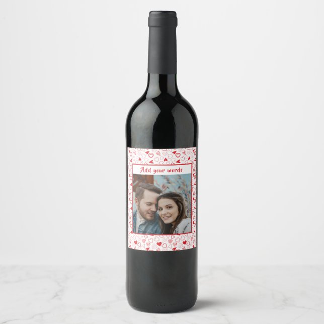 Rótulo de vinho com padrão de corações de foto per (Frente)