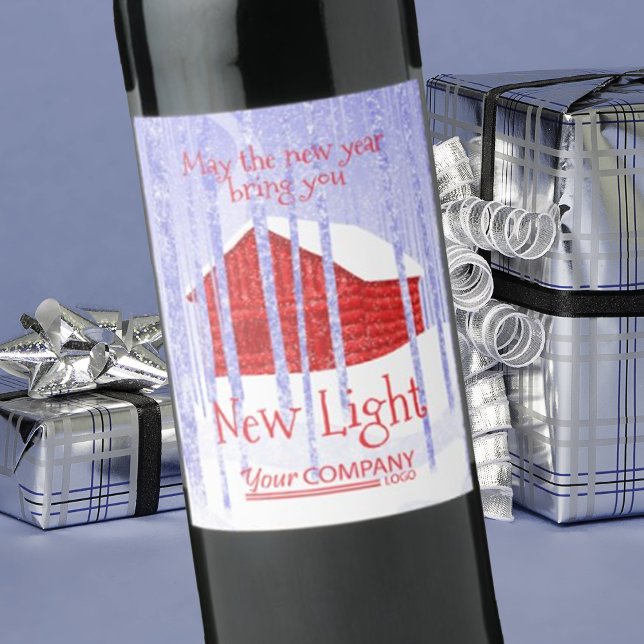 Rótulo de vinho de Natal da cabana de neve azul e  (company Christmas logo wine labels, corporate holiday stickers, red blue winter snow cabin scene)
