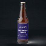Rótulo do Frasco de Cerveja Azul Escuro<br><div class="desc">Rótulo de garrafa de cerveja azul escura e de texto simples ou de festa, uma cor para o futuro do noivo ou hospedeiros associando o azul com confiança e lealdade. Um design para grupos a serem ou hosts que também preferem texto simples sem elementos de fundo para melhorar a legibilidade....</div>