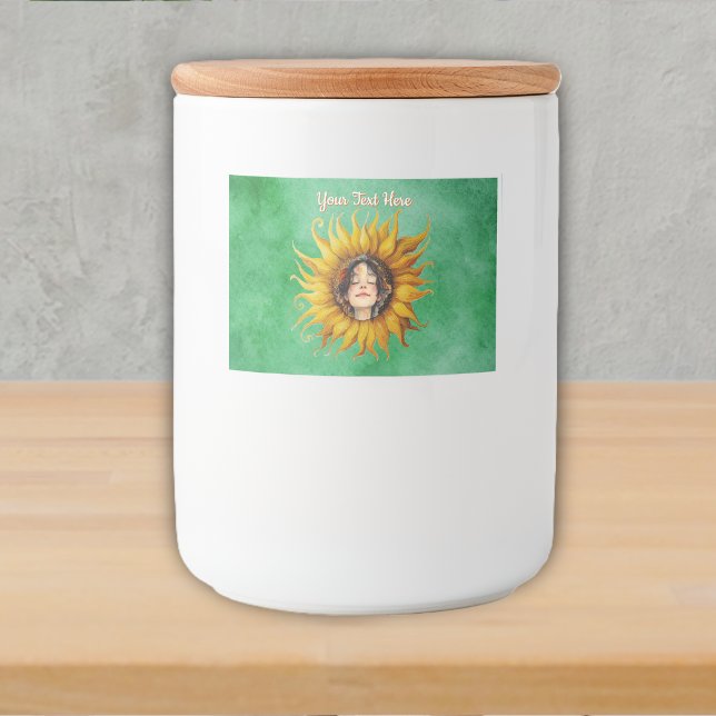 Rótulo Para Comida Face of Smiling Girl Brown Hair Yellow Sunflower (Smiling girls face in big yellow sunflower on shades of green food jar label.)