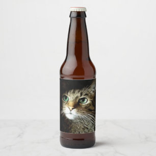 Rótulo Para Garrafa De Cerveja Gato Listrado Com Olhos Verdes Isolado Em Preto