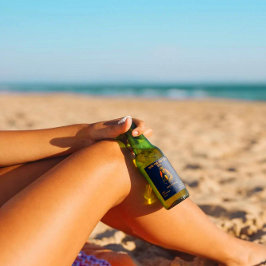 Rótulo Para Garrafa De Cerveja Personalizar Urso Urbano Bebendo Uma Cerveja Detal