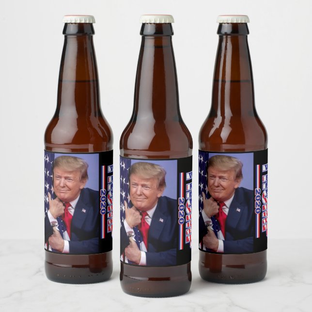 Rótulo Para Garrafa De Cerveja Trump 2020 Trump abraçando o sinalizador (Garrafas)