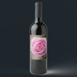 Rótulos de Garrafa de Rosa Personalizados<br><div class="desc">Rótulos de Garrafa de Rosa Rosa Personalizados Rótulos de Rosa Clássicos para Vinho, Cerveja, Rótulos de Garrafa de Champanhe Rosa Personalizados e Convites. Rótulos de Garrafa de Rosa do Dia dos Namorados Românticos e Presentes de Rosa com Seu Nome Aqui para Casamentos Aniversário e Qualquer Dia com Estilo Rótulos de...</div>