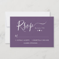 RSVP de Casamento Roxo do Monograma de Caligrafia 