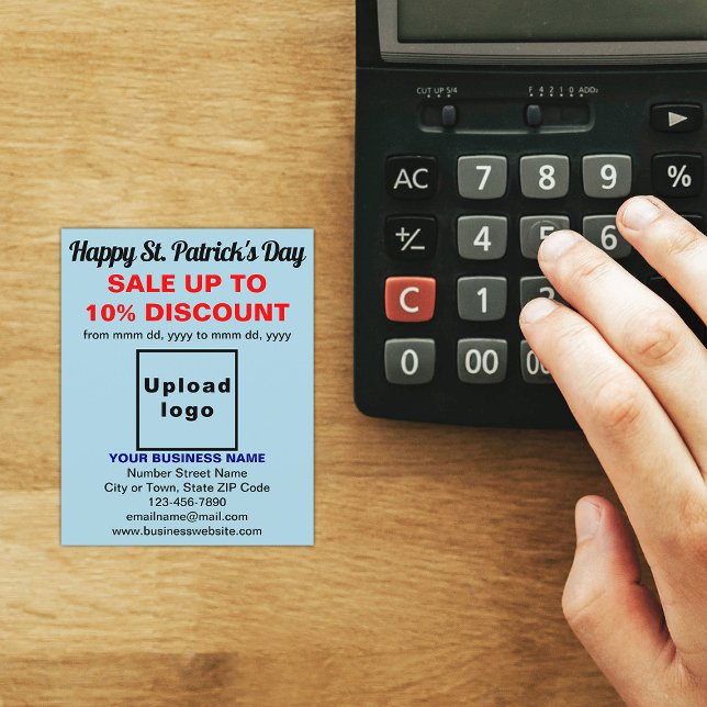 Rua Azul Claro. Folheto de vendas do dia de Patric (Light blue St. Patrick's Day business sale flyer)