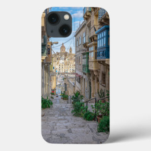 Rua estreita de pedra em Malta