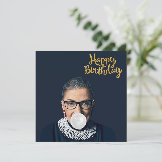 Ruth Ginsburg Sopra Bubblegum Feliz Aniversário (Em pé/Frente)
