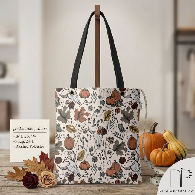 Saco Tote Crânio de Vaca Outono Elegante (Hand drawn cow skull and fall harvest ink art tote bag with a chic noir aesthetic)