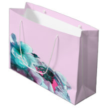 Anéis com pétalas de rosa branca