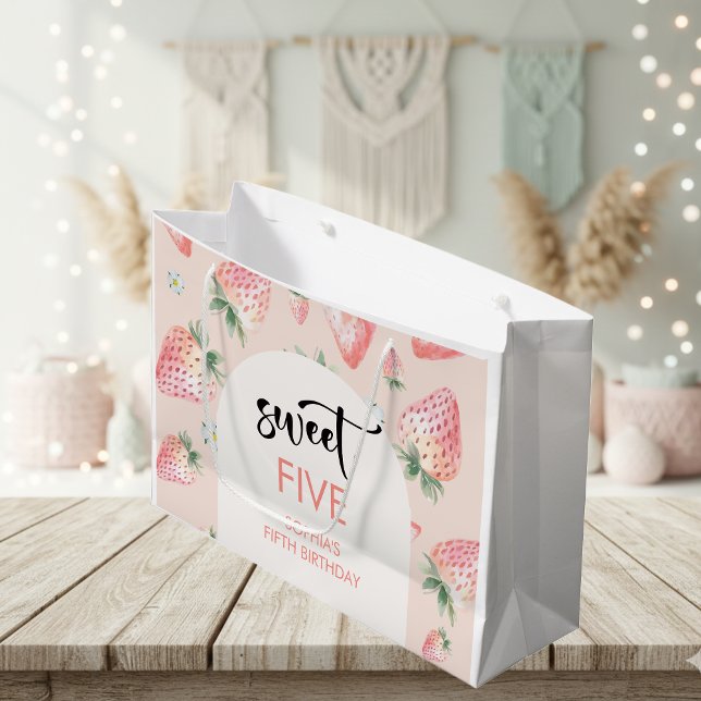 Sacola Para Presentes Grande Aniversário de criança de morango doce (Criador carregado)