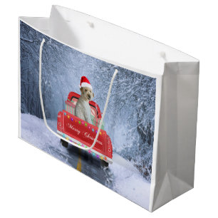 Sacola Para Presentes Grande Cachorro de Goldendoodle na neve sentada no Natal