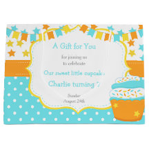 Cupcake e Festa de aniversário de bordas