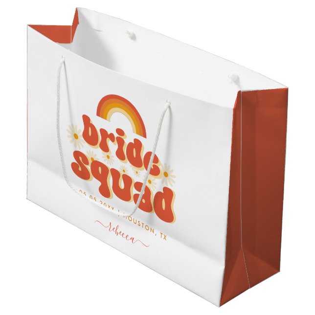 Sacola Para Presentes Grande Esquadra de Noiva Margarida Retro Groovy Despedida (Frente inclinada)