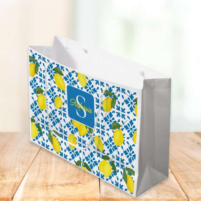 Sacola Para Presentes Grande Monogram Blue Tile French Country Lemon Pattern  (Criador carregado)