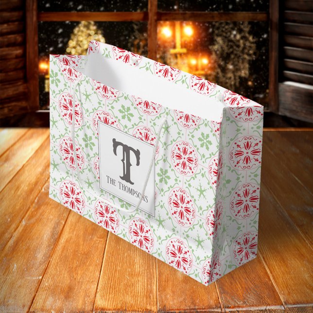 Sacola Para Presentes Grande Monograma Verde Vermelho de Natal Monograma Floco  (Holiday red and green snowflake pattern large gift bag,)