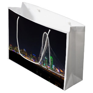 Sacola Para Presentes Grande Na Ponte Margaret Hunt Hill