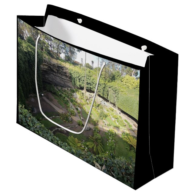 Sacola Para Presentes Grande Santuário Oculto de Umpherston Sinkhole (Frente inclinada)