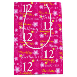 Sacola Para Presentes Média 12 Birthday cor-de-rosa-rosa com nome personalizad