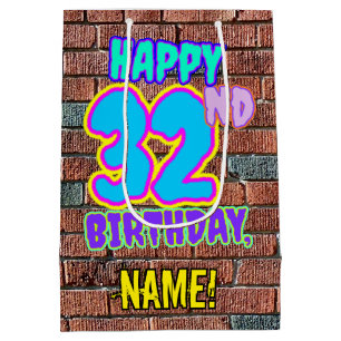 Sacola Para Presentes Média 32.o Aniversário: Divertido, Grafite Urbano Inspi