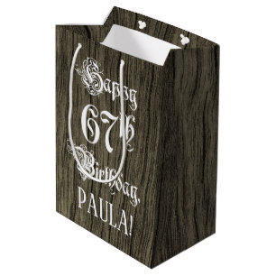 Sacola Para Presentes Média 67.o Aniversário: Rico, Faux Wood Look + Nome Per