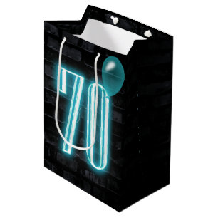 Sacola Para Presentes Média 70 Birthday Neon Sign on Brick