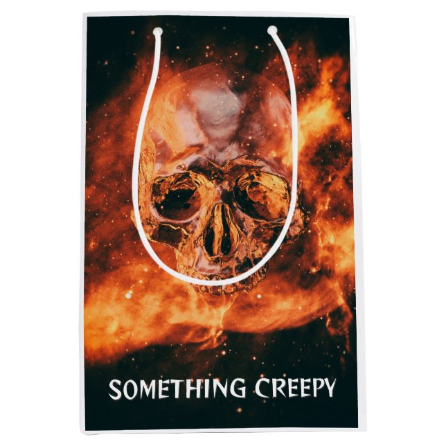 Sacola Para Presentes Média Algo Assustador. Crânio flamejante no espaço (Frente)