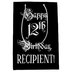 Sacola Para Presentes Média Aniversário de 12: Rico, Script Elegante + Nome P