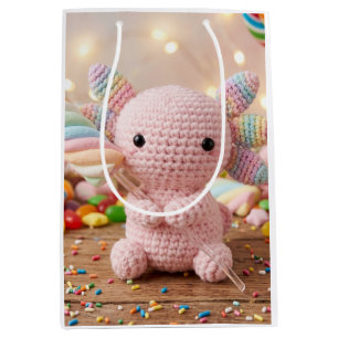 Sacola Para Presentes Média Aniversário de Doce Pastel de Axolote Rosa Crochê