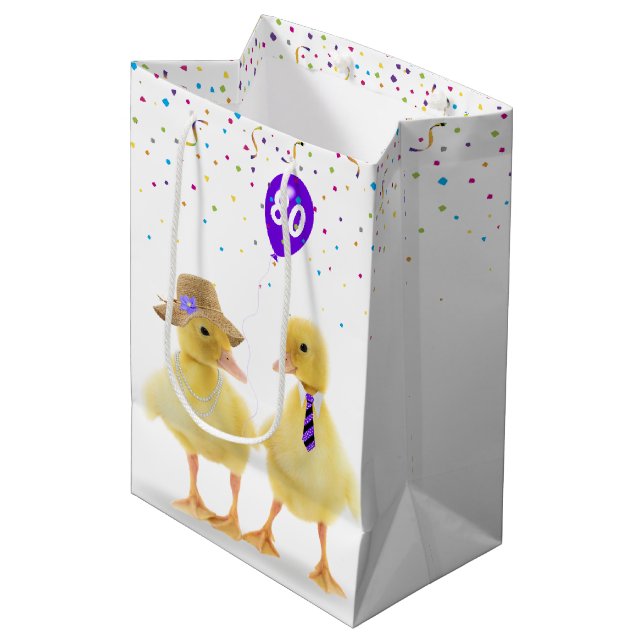 Sacola Para Presentes Média Aniversário Ducklings com 80 Balão de Aniversário (Frente inclinada)