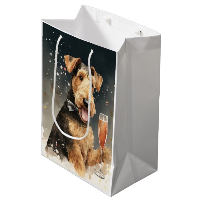 Sacola Para Presentes Média Ano Novo Airedale Terrier  (Frente inclinada)